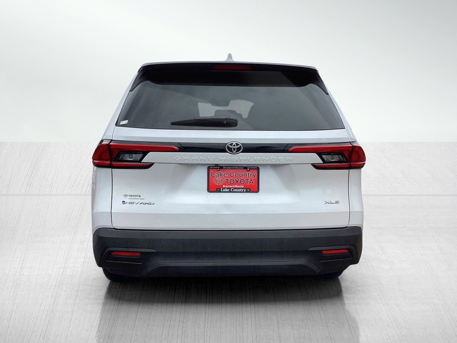 2024 Toyota Highlander Hybrid XLE photo 4