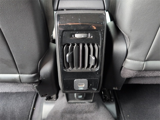2022 Jeep Compass Limited photo 7