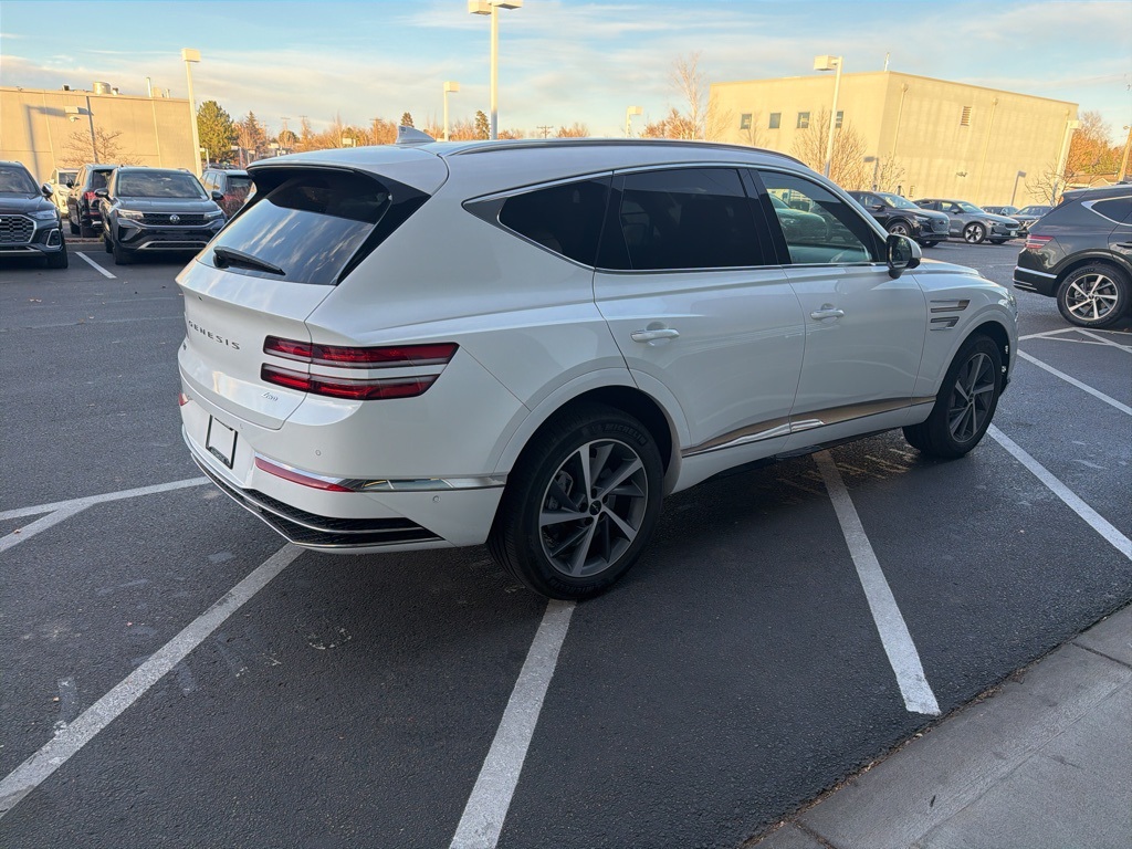 2025 Genesis GV80 2.5T Advanced photo 2