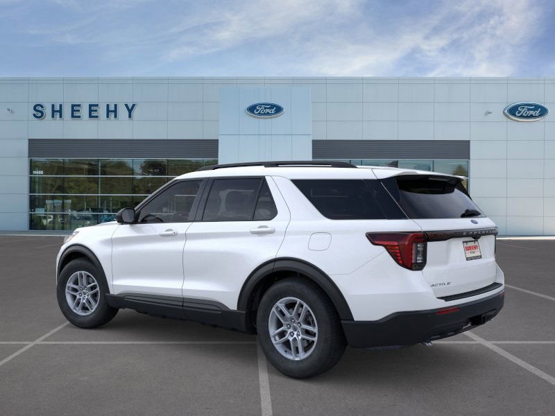 2026 Ford Explorer photo 3