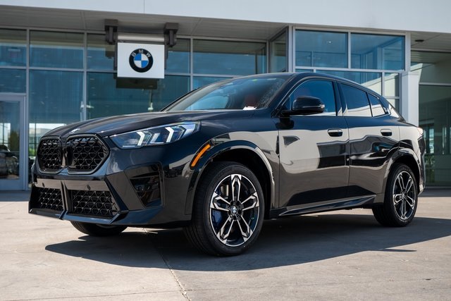 New 2025 Black Sapphire Metallic BMW xDrive28i image 1