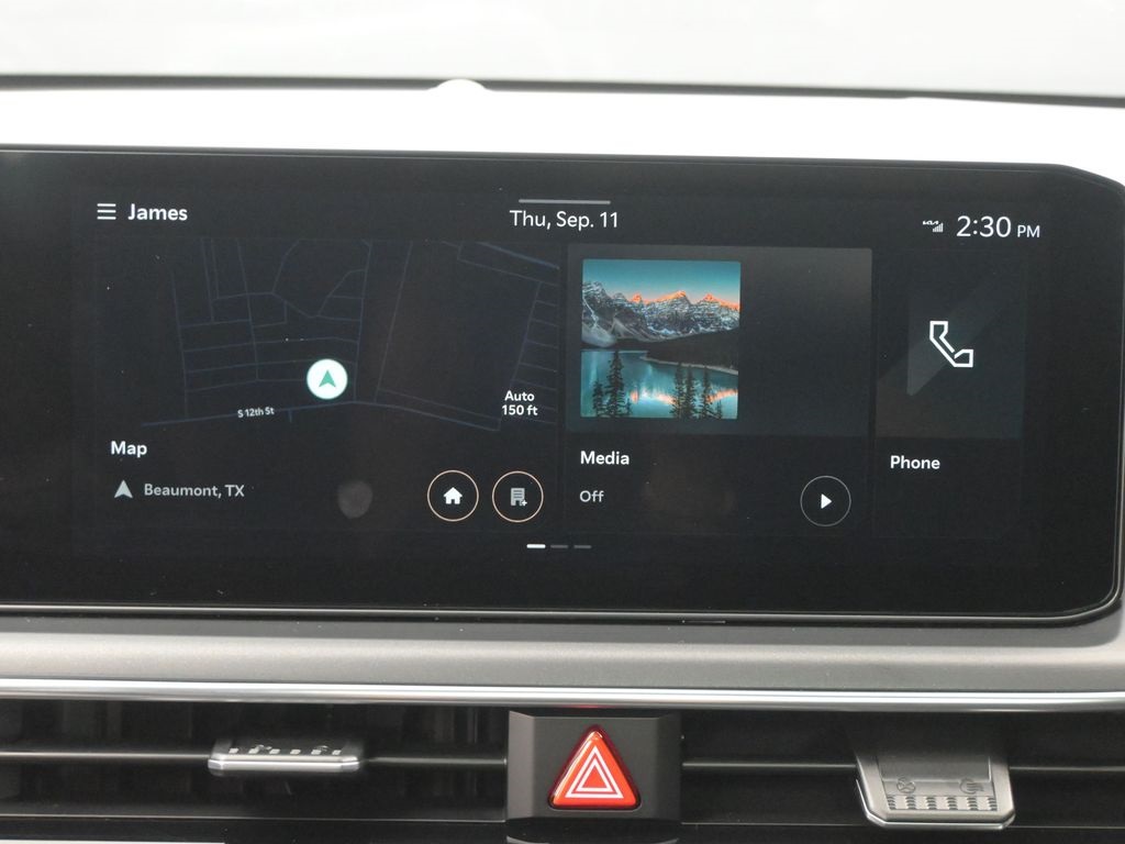 2025 Kia K5 GT-Line photo 6