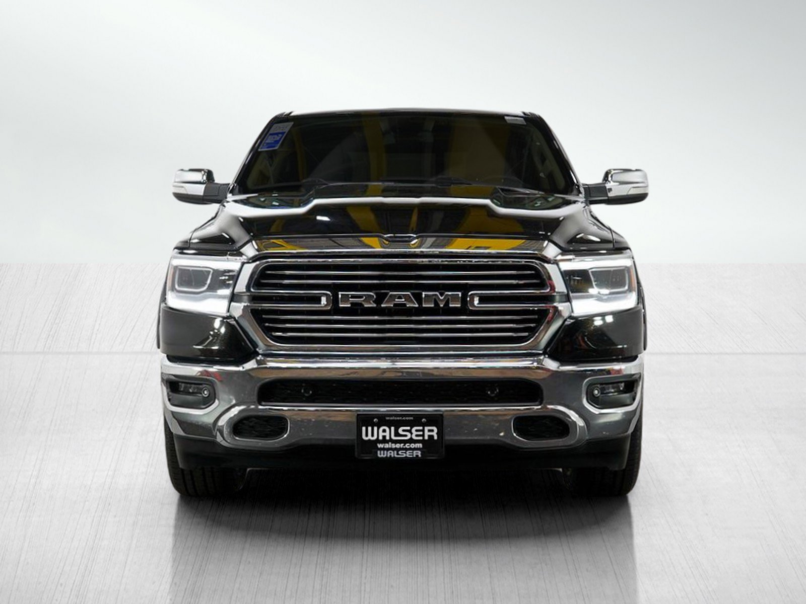 2019 Ram 1500 Laramie photo 8