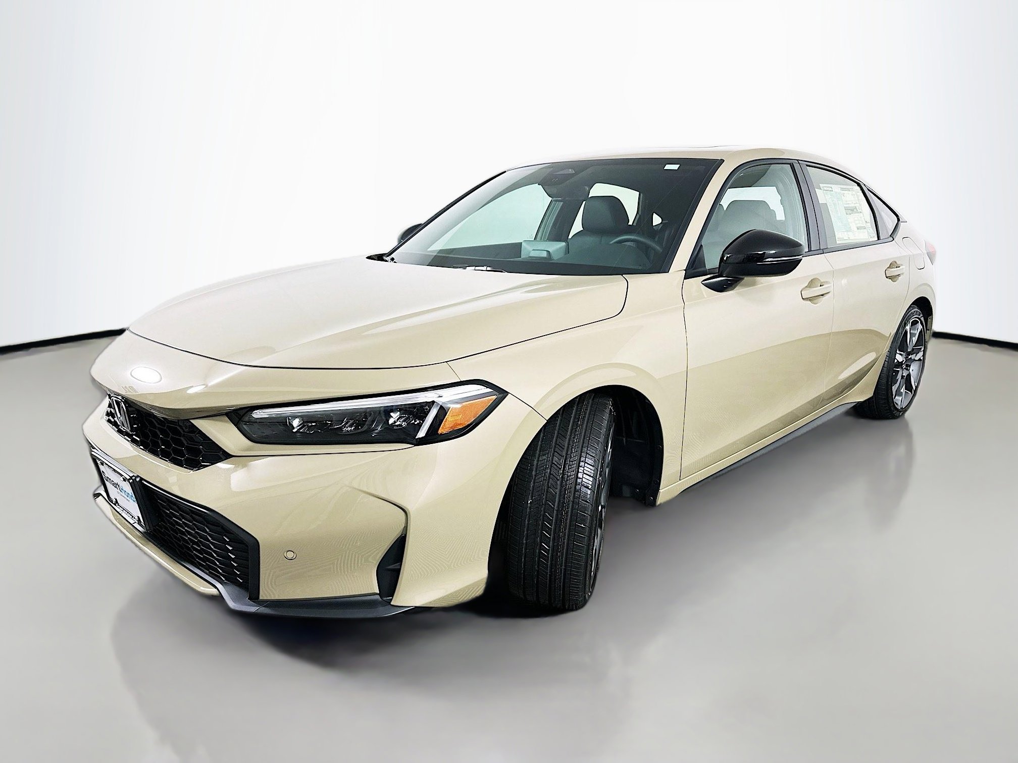 2026 Honda Civic Hatchback Touring Hybrid photo 3