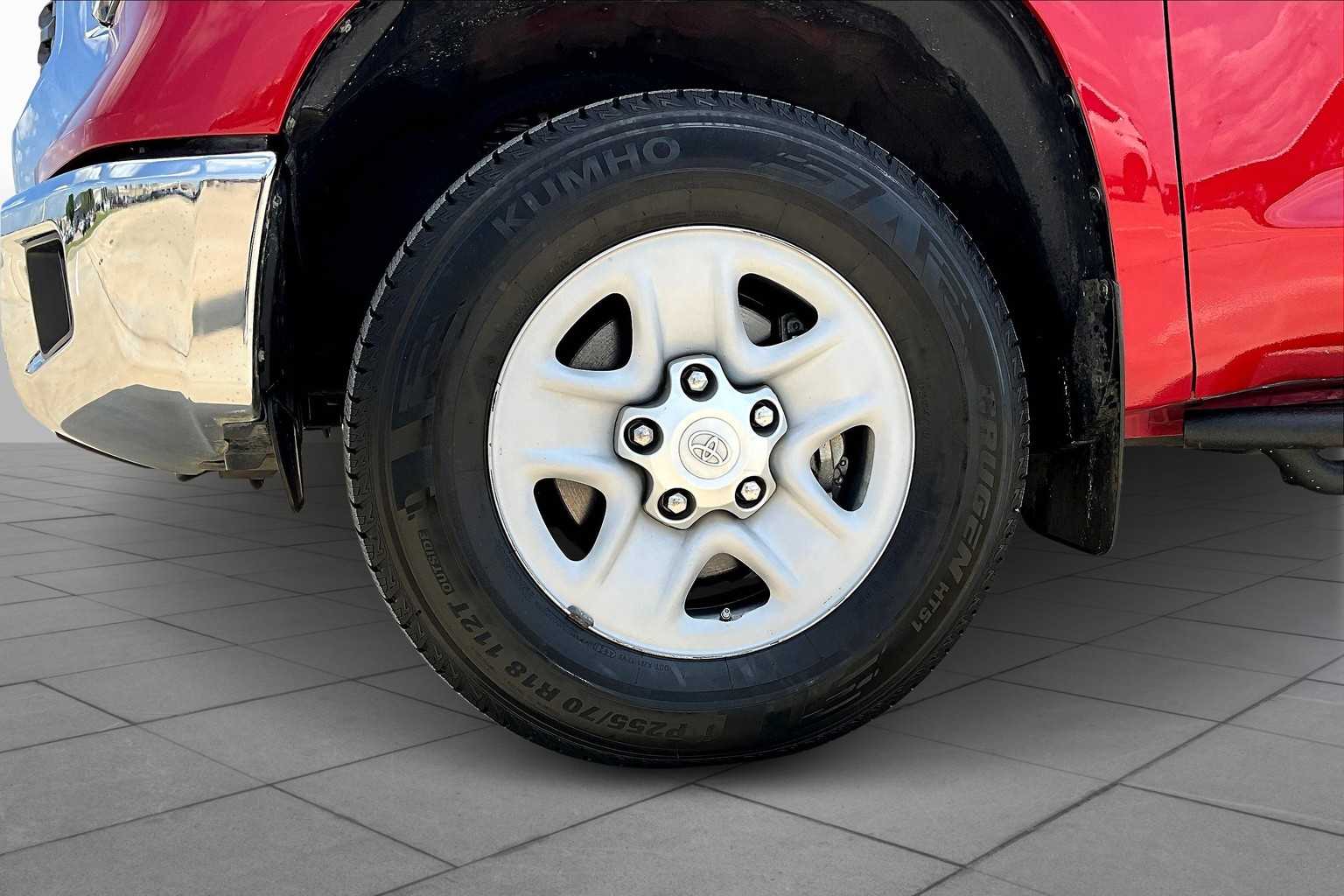 2020 Toyota Tundra SR5 Grade photo 6