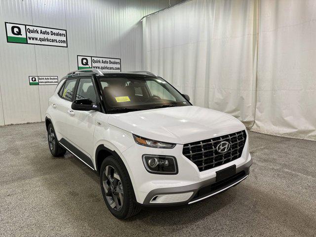 2025 Hyundai Venue Limited photo 2