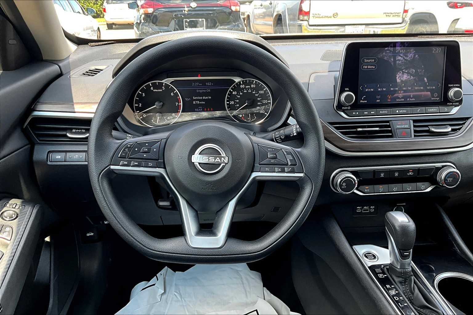 2024 Nissan Altima 2.5 SV photo 5