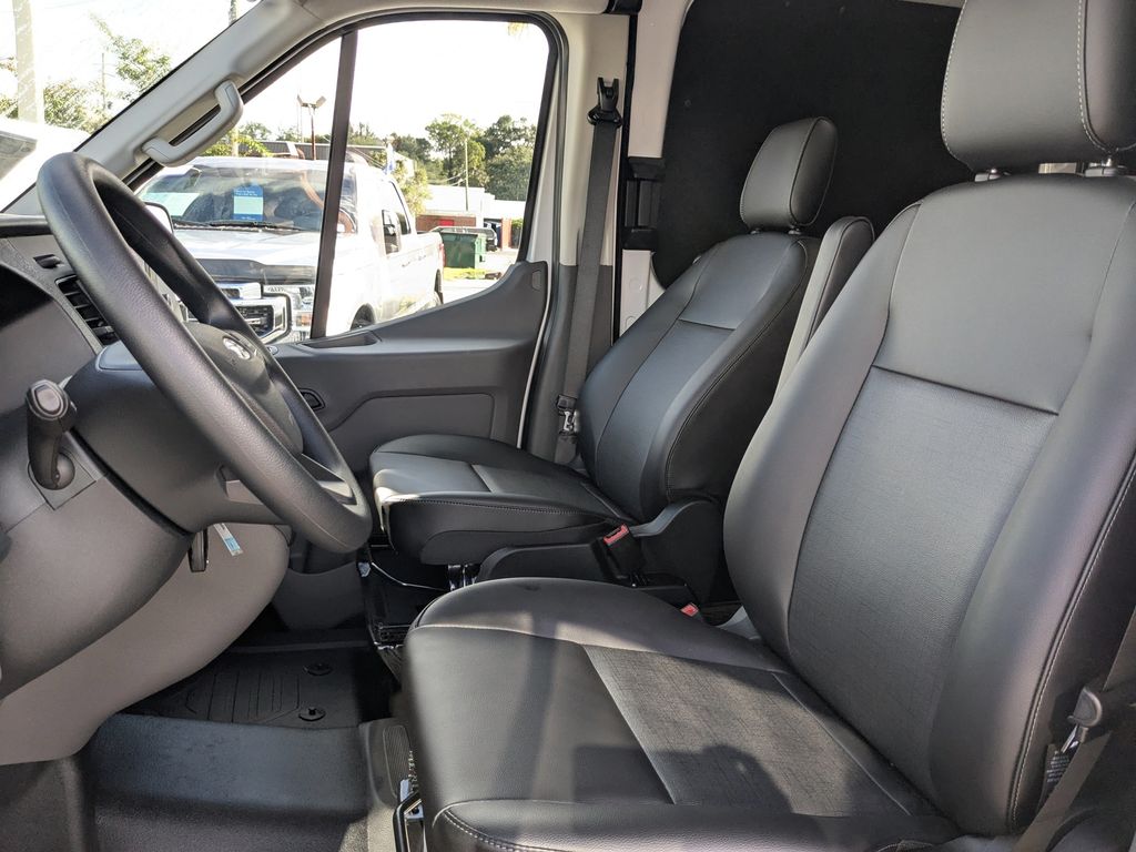 2025 Ford Transit photo 13