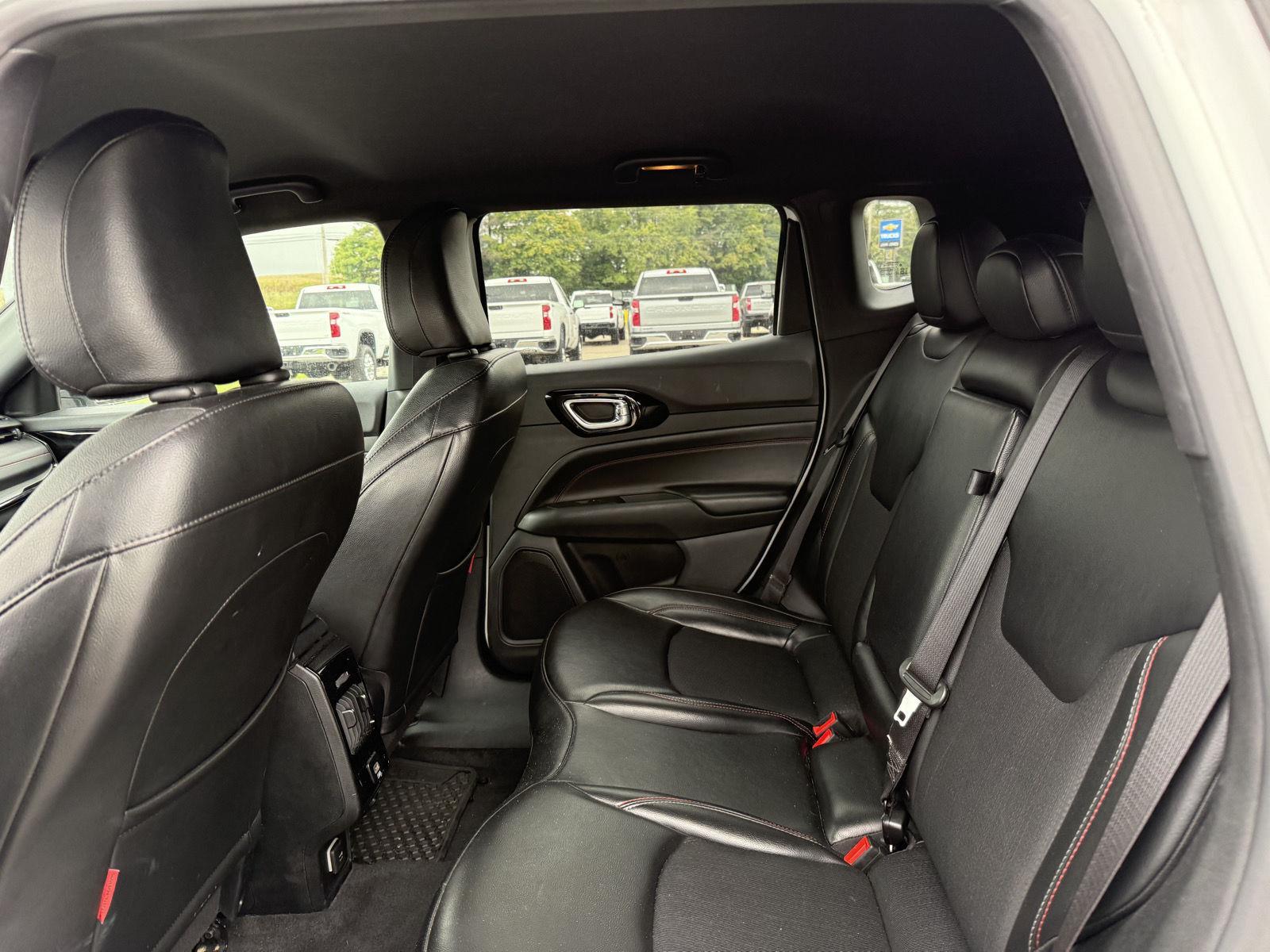 2023 Jeep Compass Trailhawk photo 7