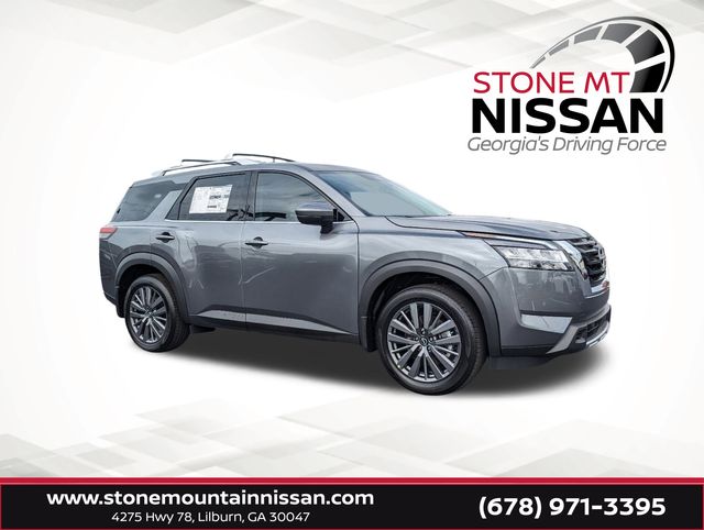2025 Nissan Pathfinder SL's photo
