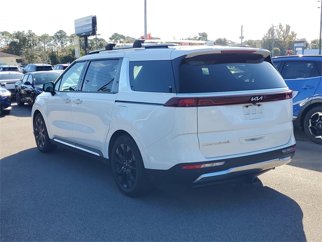 2022 Kia Carnival SX Prestige photo 4