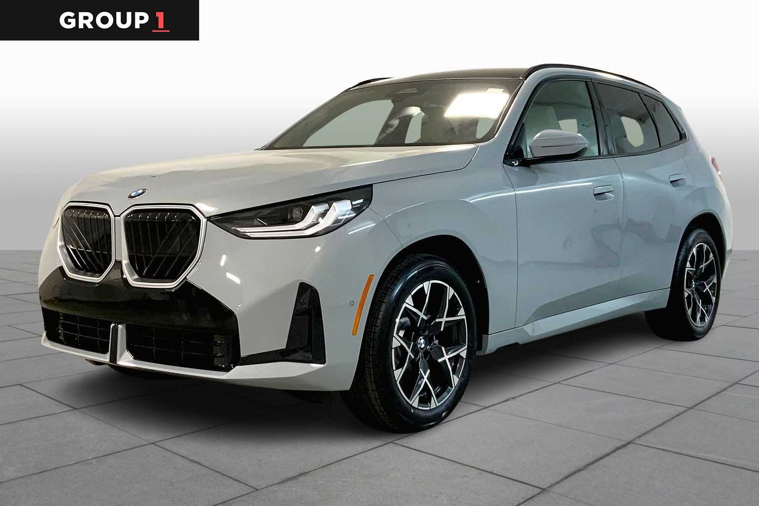 2026 BMW X3 30's photo