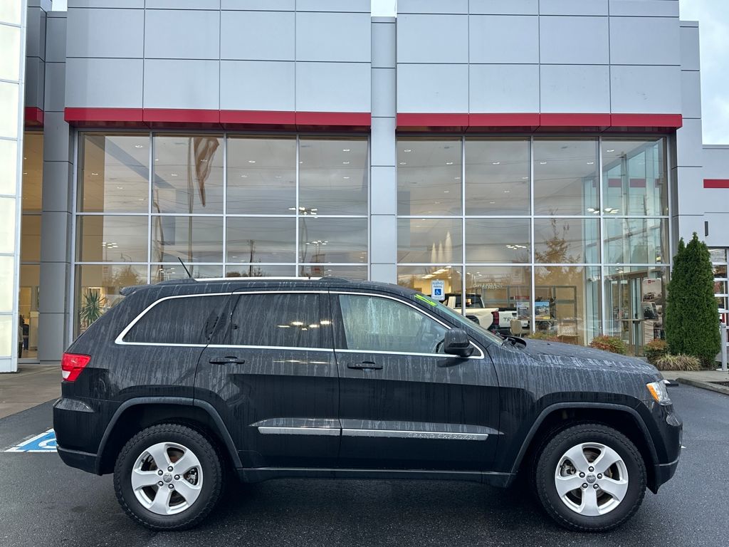 Used 2012 Jeep Grand Cherokee Laredo with VIN 1C4RJFAG1CC273941 for sale in Marysville, WA