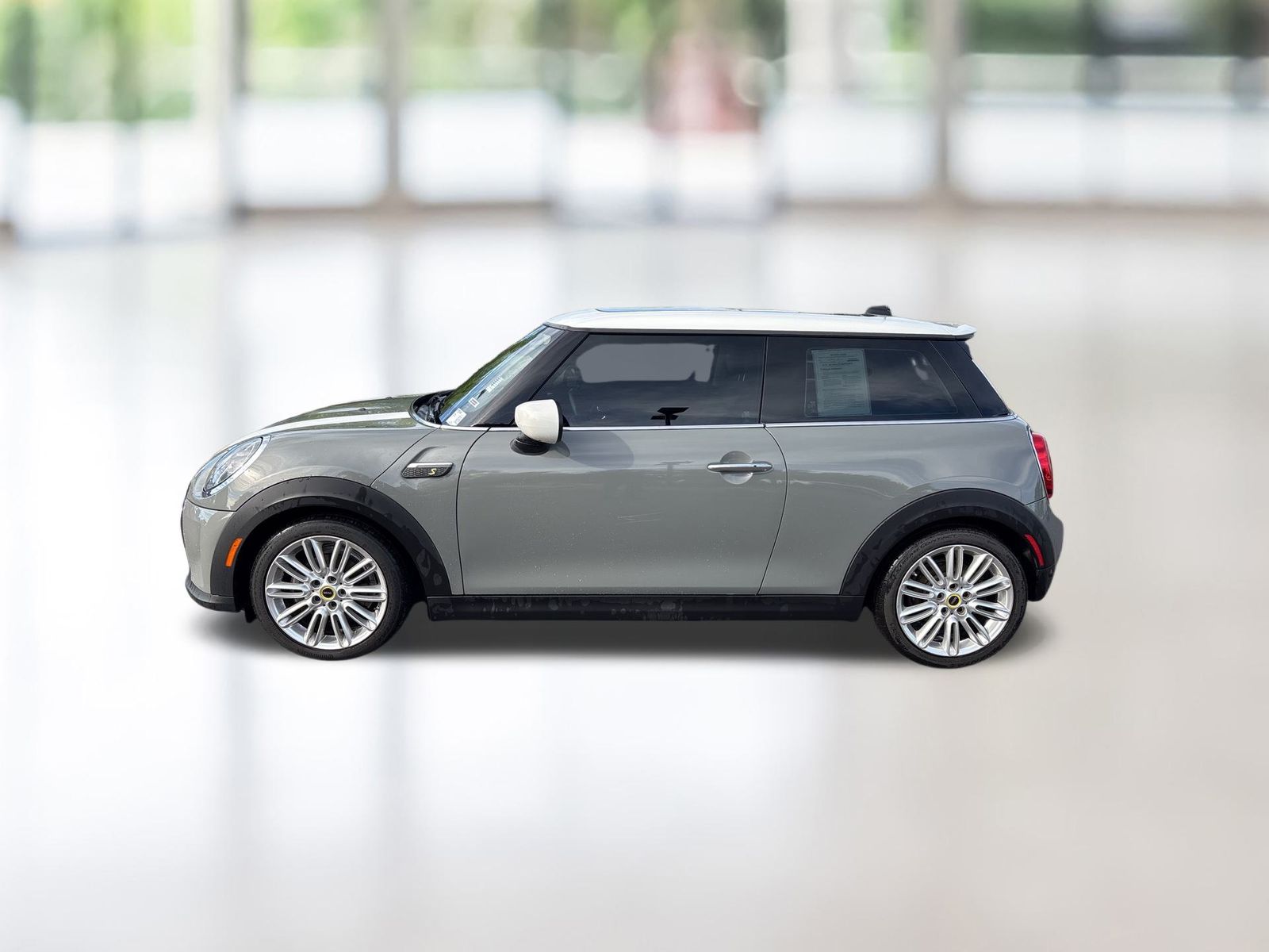 Used 2022 MINI Hardtop 2 Door SE with VIN WMW13DJ05N2R58500 for sale in Centennial, CO