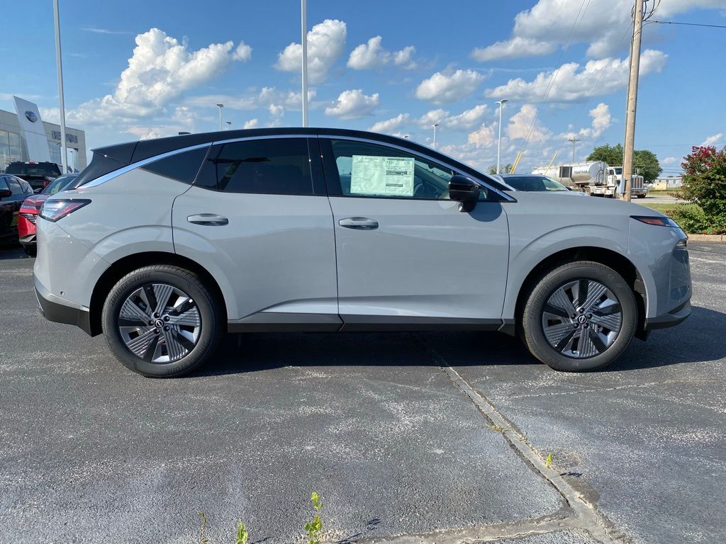 2025 Nissan Murano SL photo 3