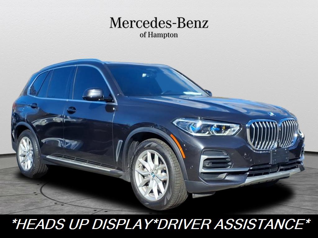 2022 BMW X5 40i's photo