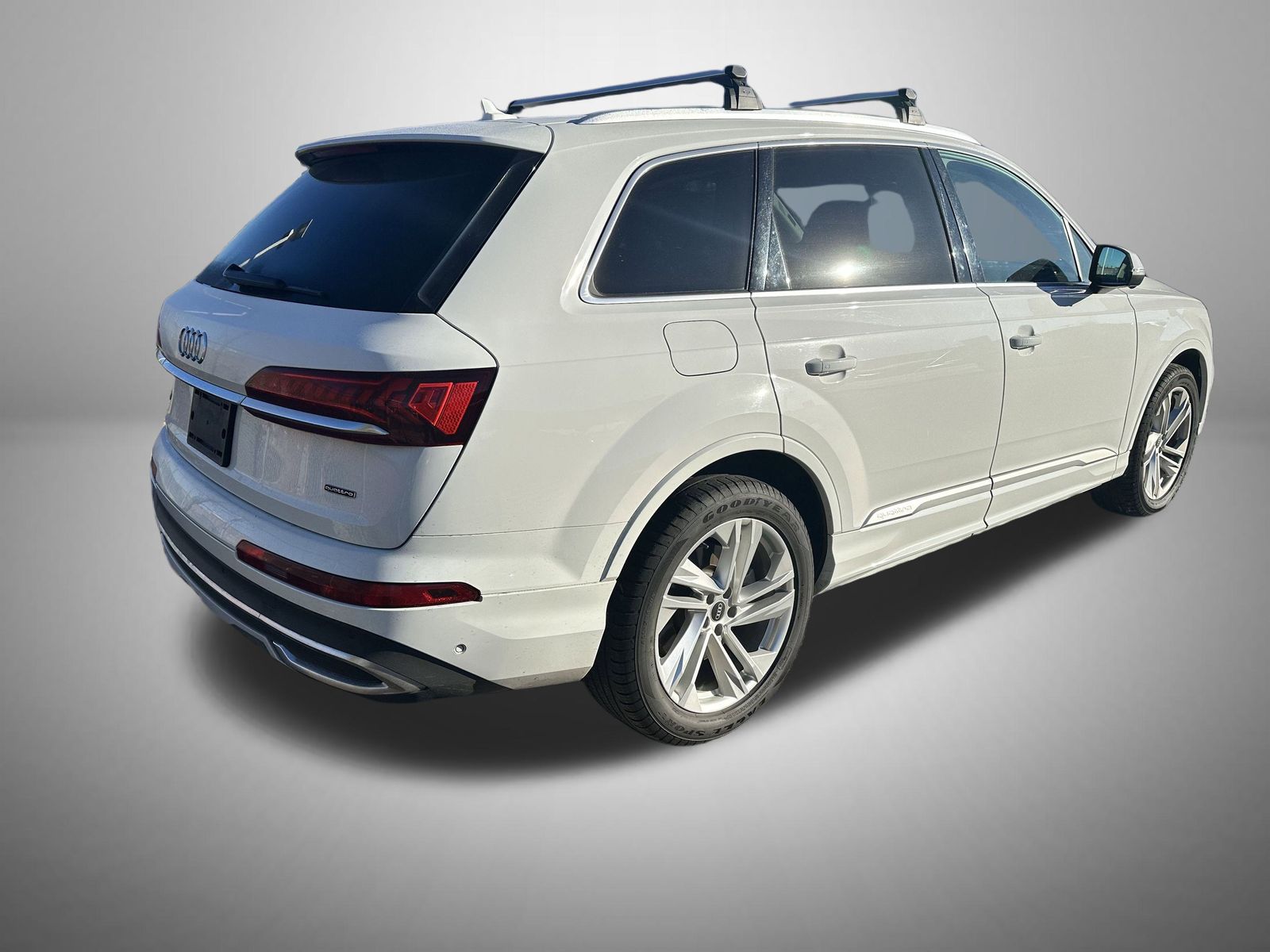 2021 Audi Q7 55 Premium Plus photo 2