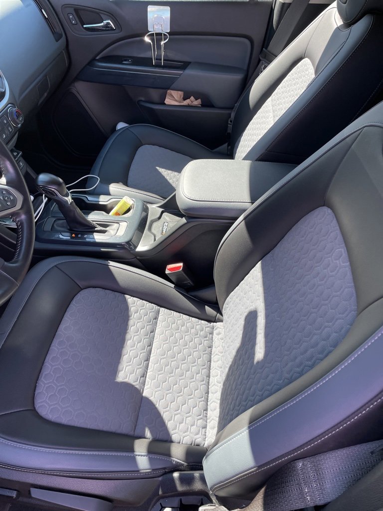 2022 Chevrolet Colorado Z71 photo 3