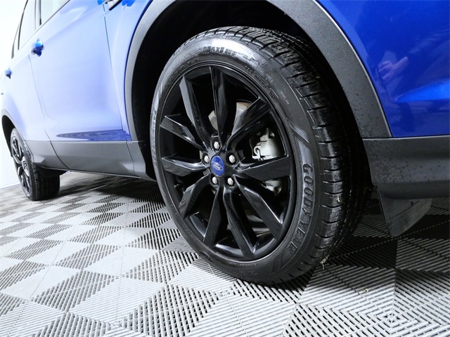 Certified 2019 Ford Escape SE with VIN 1FMCU9GD4KUB79083 for sale in Apple Valley, Minnesota