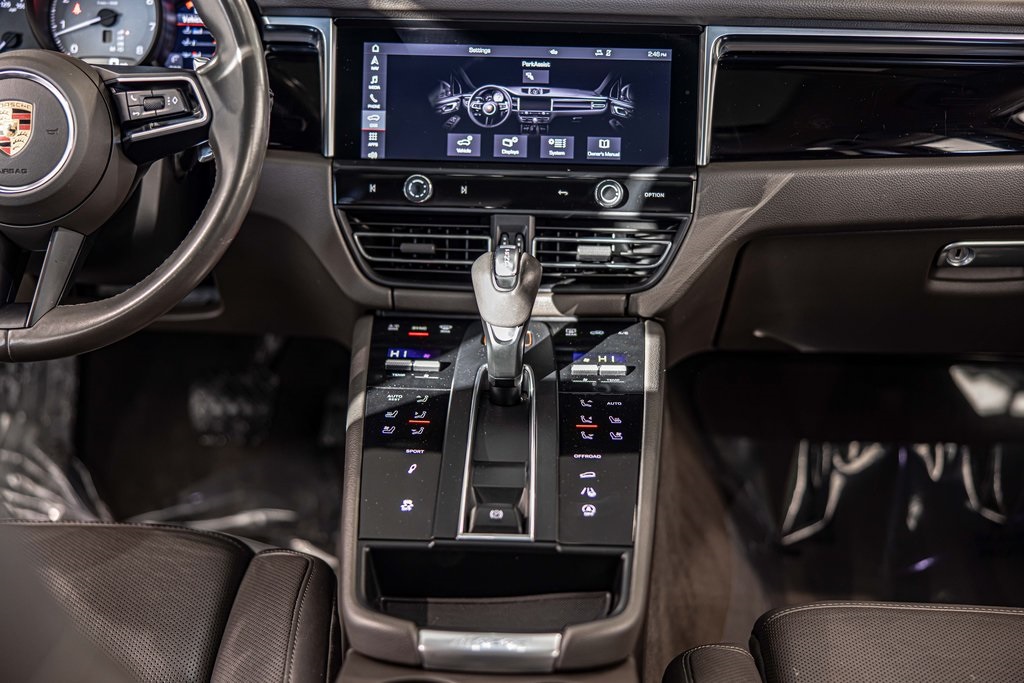 2022 PORSCHE MACAN - Image 36