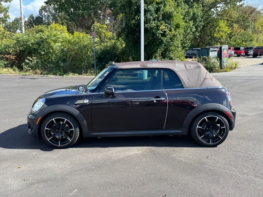 Used 2012 MINI Cooper S with VIN WMWZP3C53CT550420 for sale in Johnson City, TN