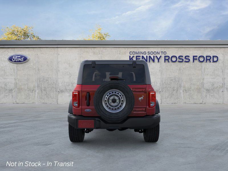 2025 Ford Bronco Base photo 4