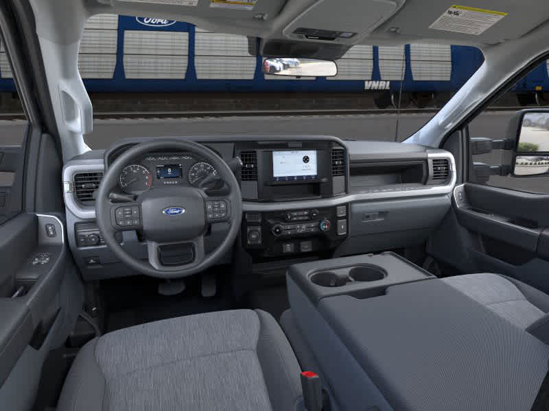 2025 Ford F-350 XL photo 8