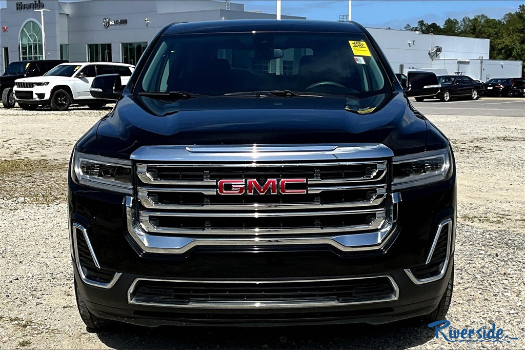 2023 Gmc Acadia SLE photo 2