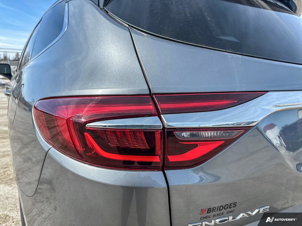 Certified PreOwned 2021 Buick Enclave Avenir Apple Carplay Parking