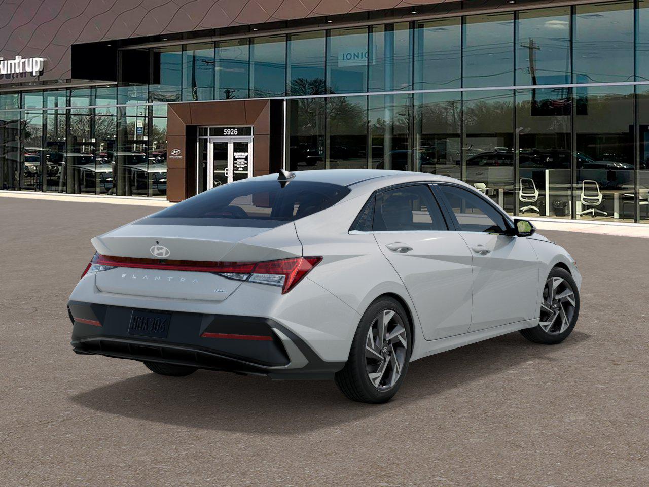 2025 Hyundai Elantra Limited photo 2