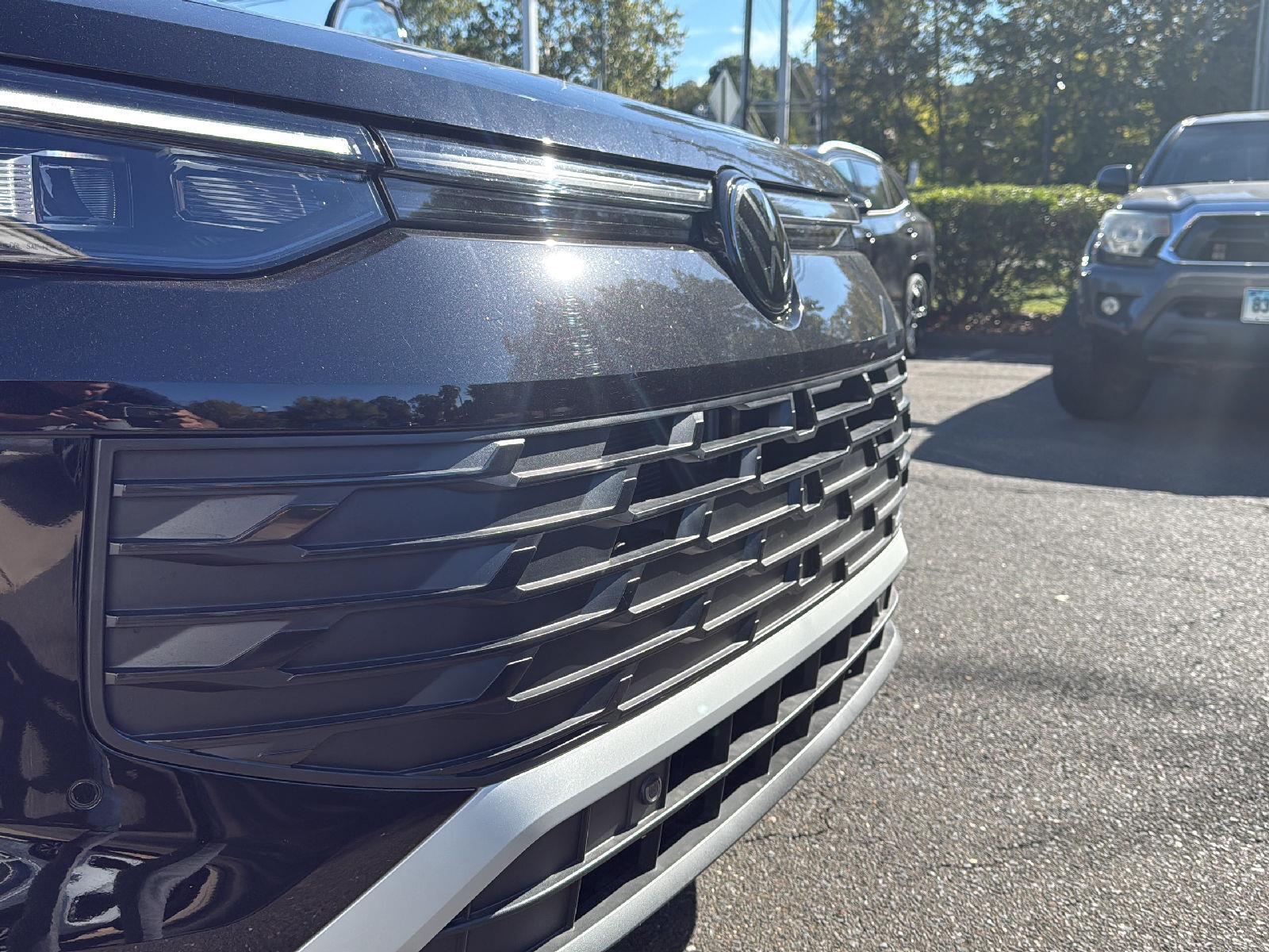 2025 Volkswagen Tiguan SE photo 33