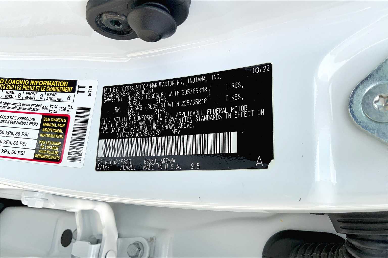 2022 Toyota Highlander XLE photo 31