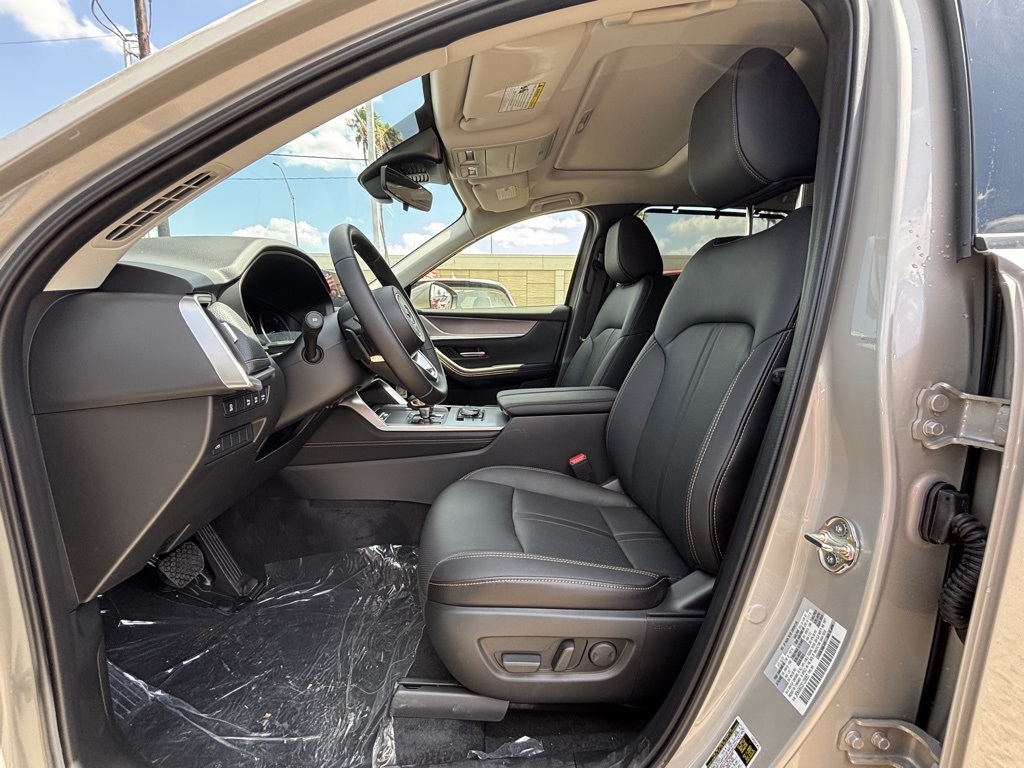 2025 Mazda CX-90 3.3 Turbo Preferred photo 13