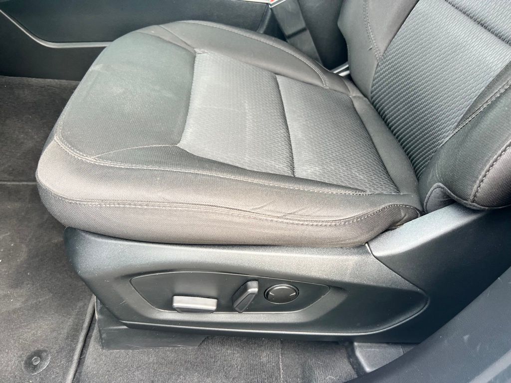 2022 Ford Explorer XLT photo 5