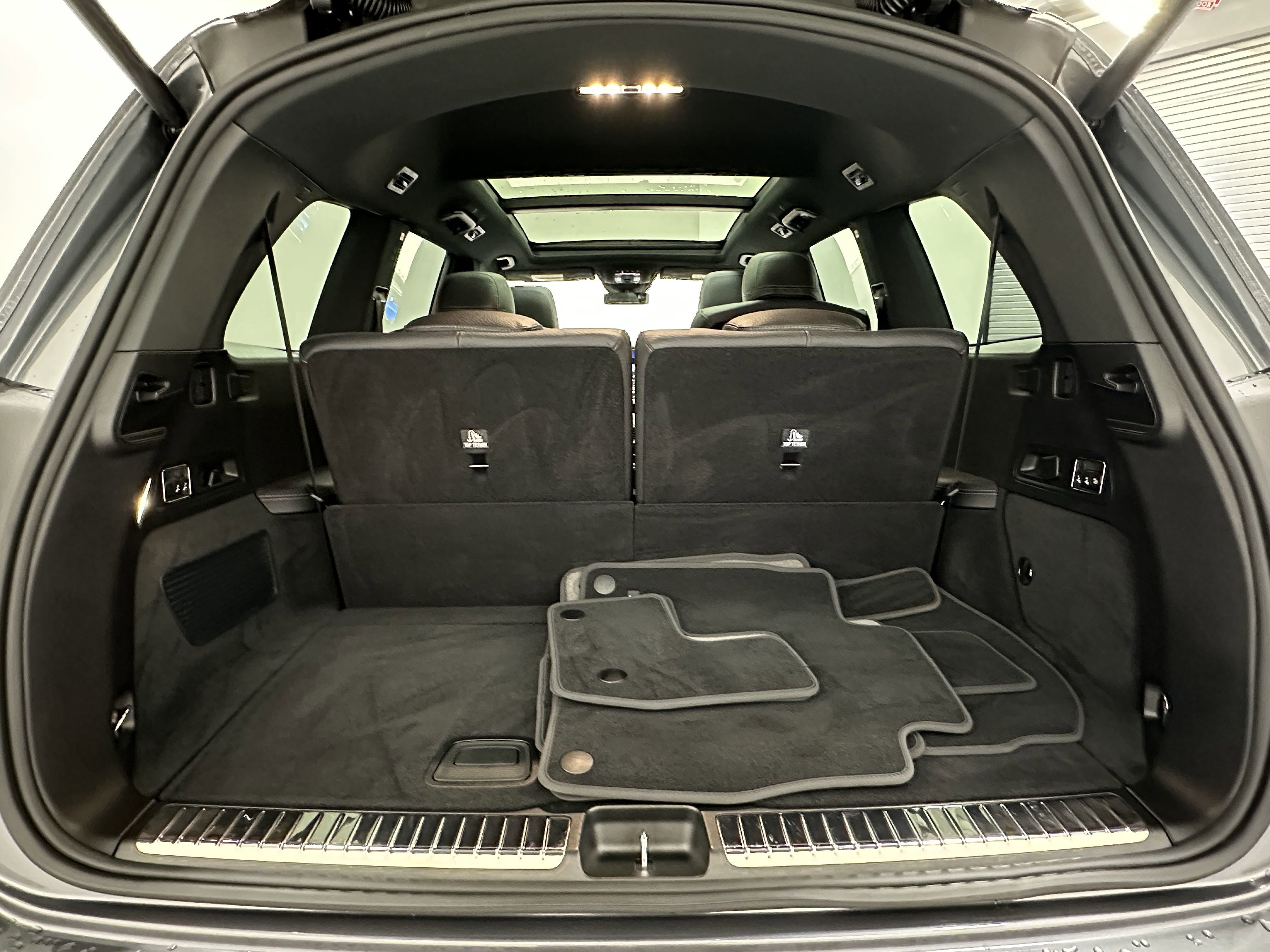 2024 Mercedes Benz GLS 450 4MATIC photo 7