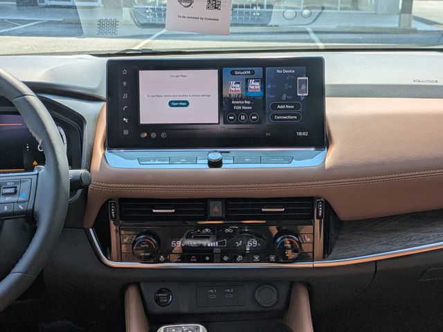 2025 Nissan Rogue Platinum photo 8