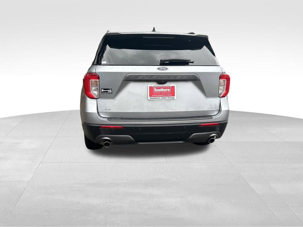 2022 Ford Explorer XLT photo 4