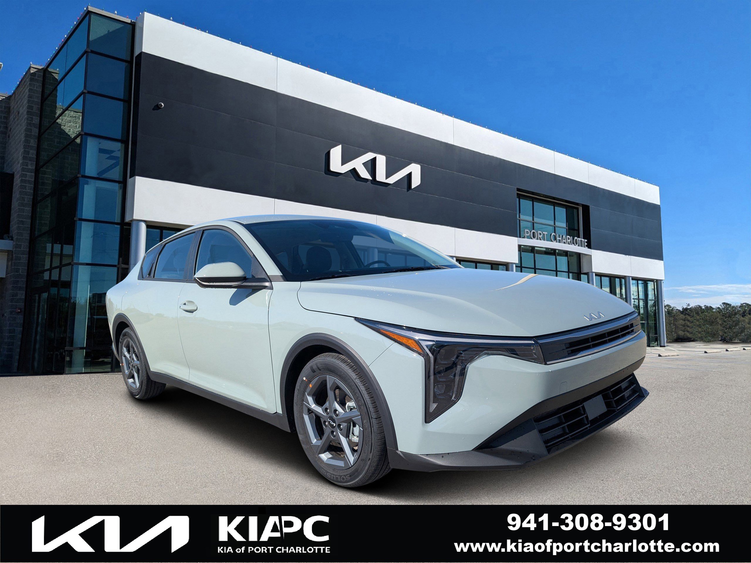 2025 Kia K4 LXS's photo