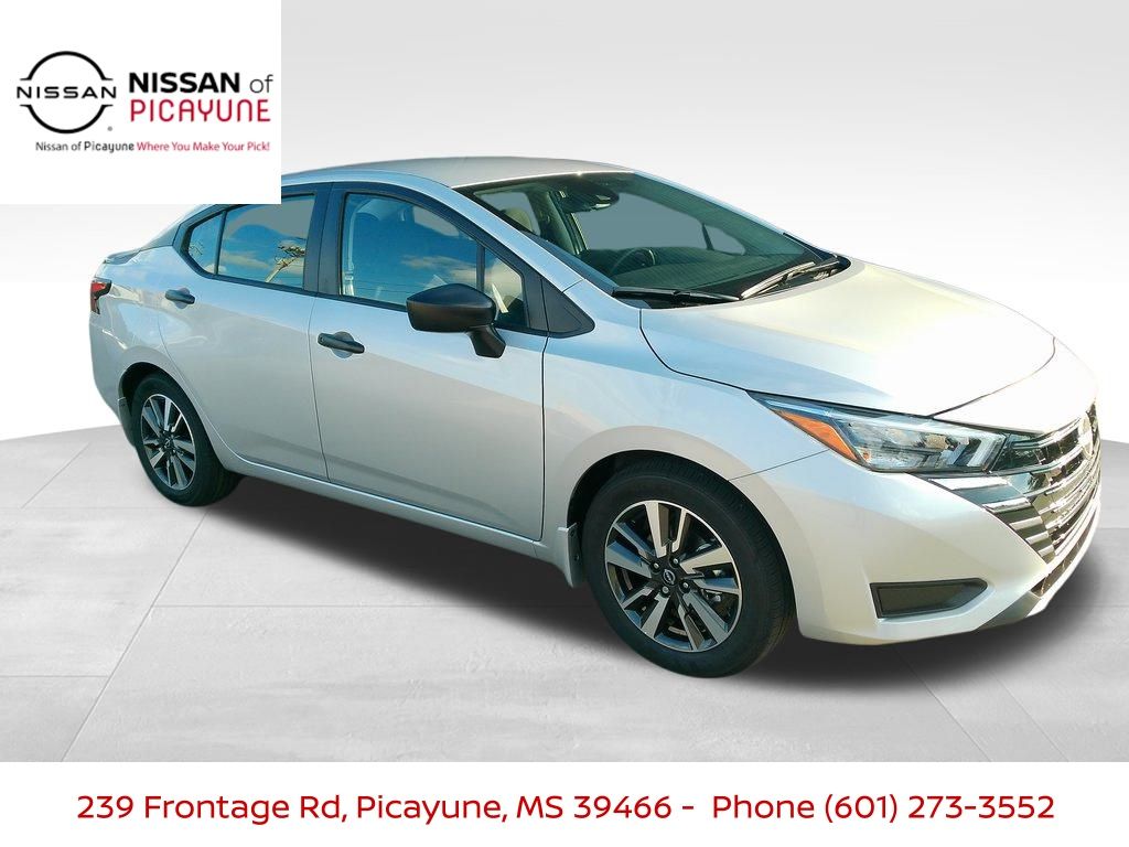 2025 Nissan Versa Sedan S