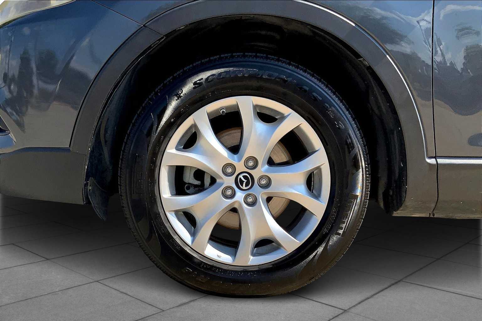 2014 Mazda CX-9 Touring photo 10