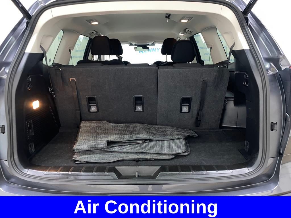 2024 Subaru Ascent Premium photo 13