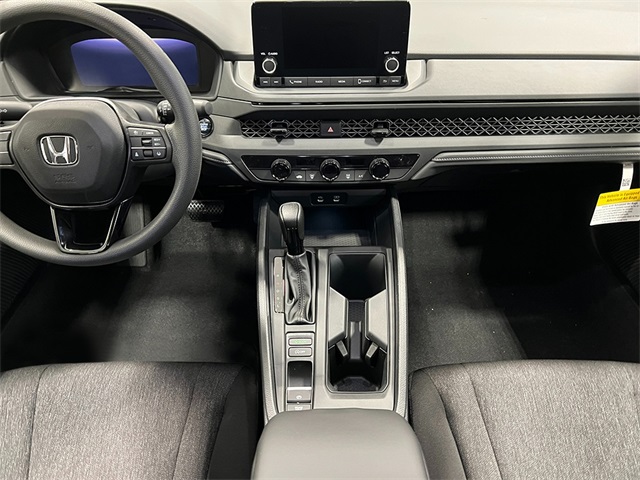 2025 Honda Accord LX photo 15