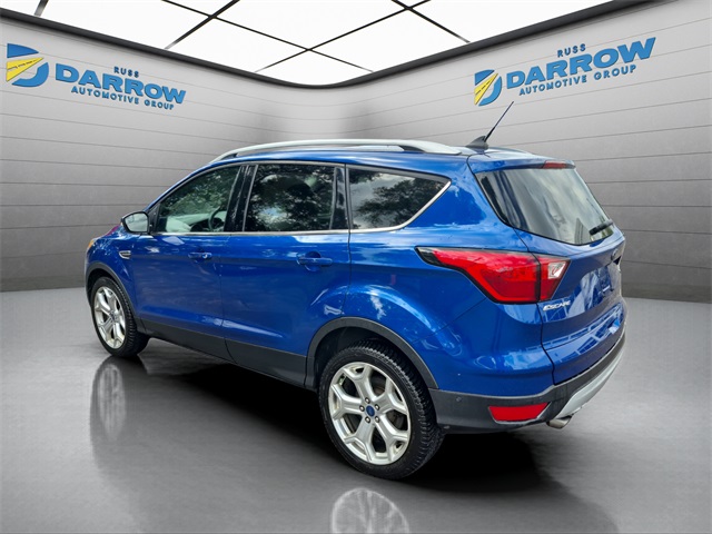 2019 Ford Escape Titanium photo 2