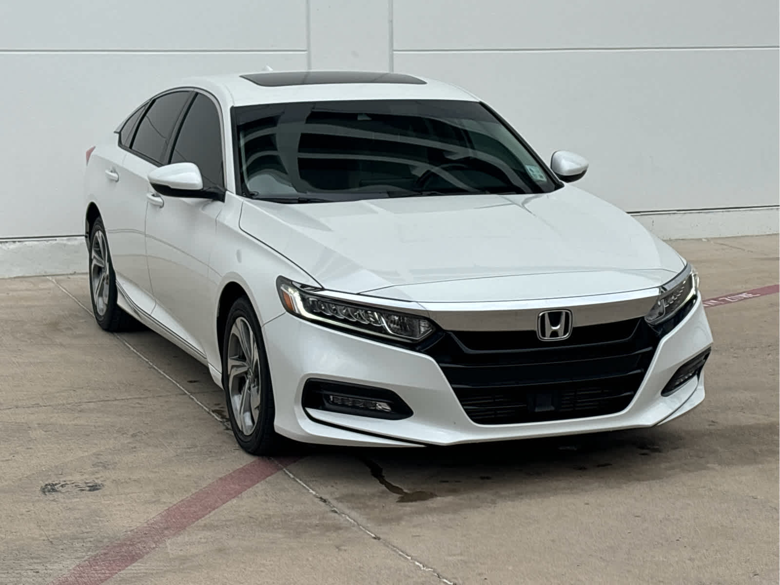 2018 Honda Accord EX-L 1.5T photo 3