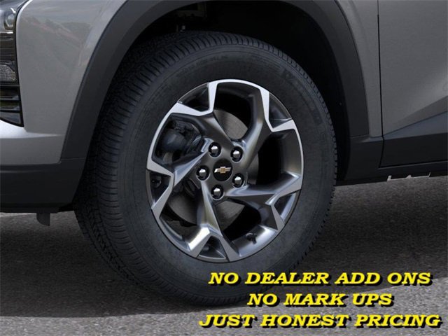 2026 Chevrolet Trax LT photo 8