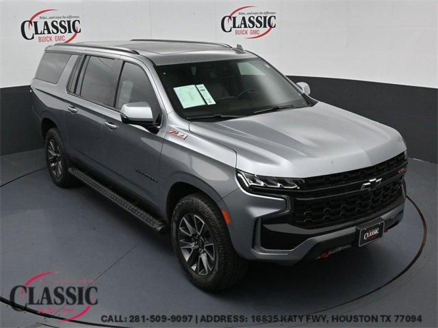 2023 Chevrolet Suburban Z71's photo