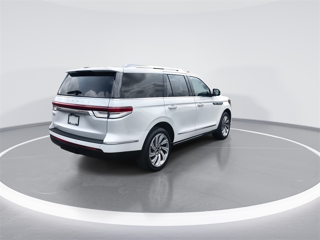 2023 Lincoln Navigator Reserve photo 8