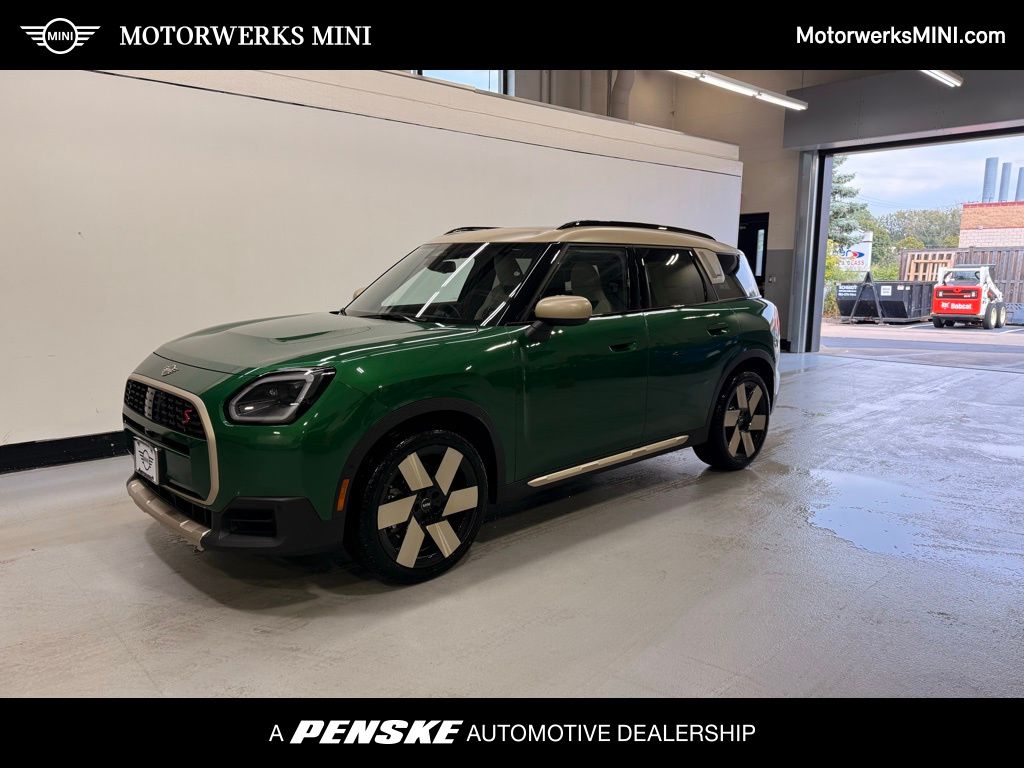2025 MINI Countryman S's photo