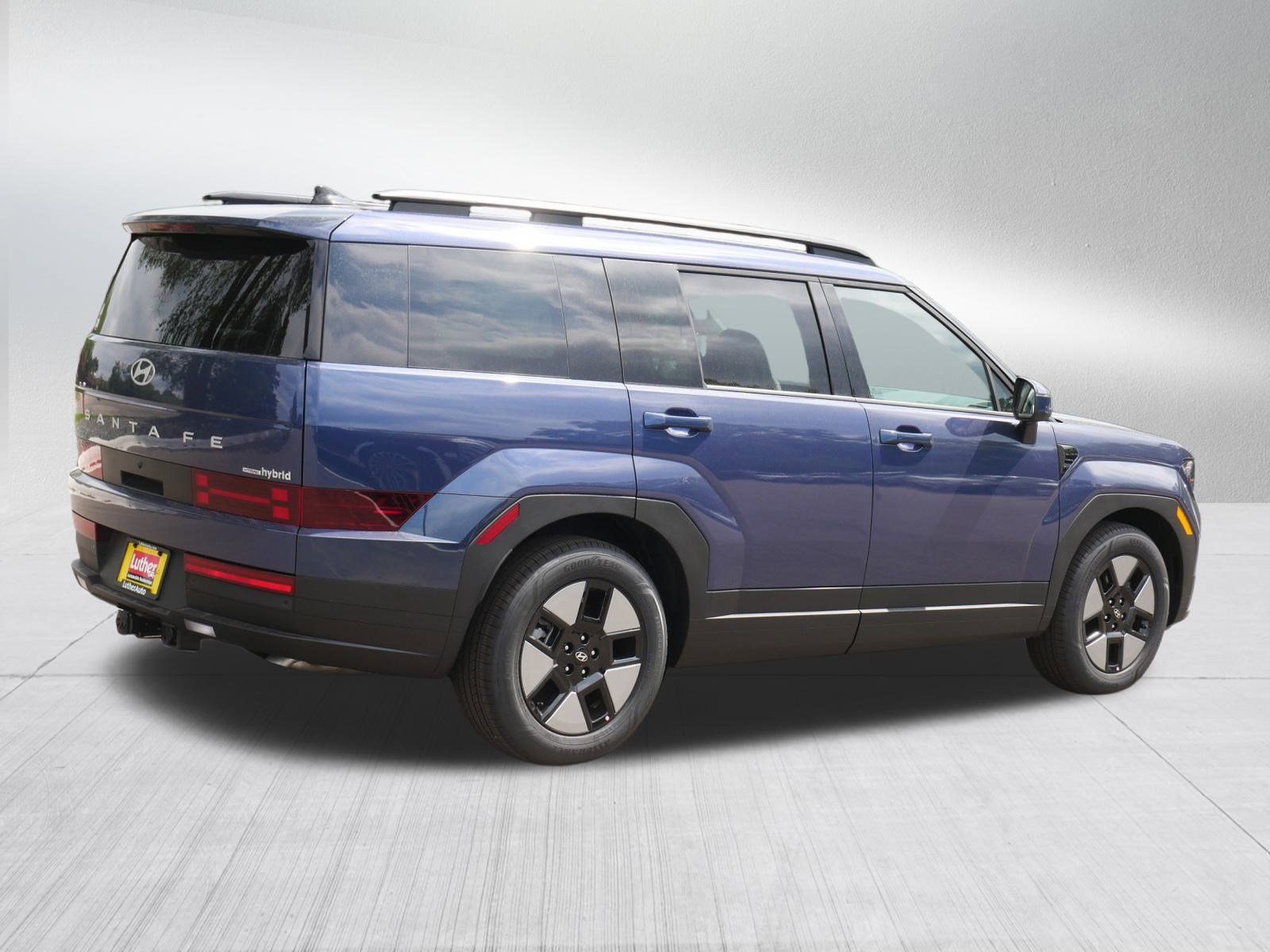 2026 Hyundai Santa Fe SEL photo 4