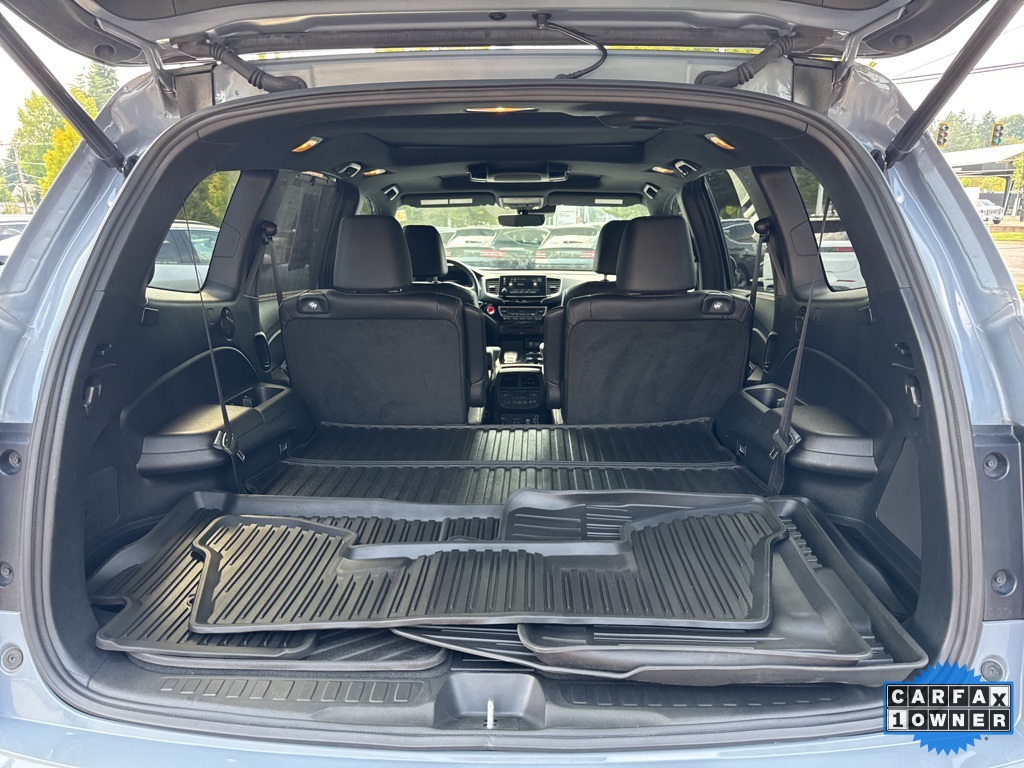 2022 Honda Pilot Black Edition photo 11